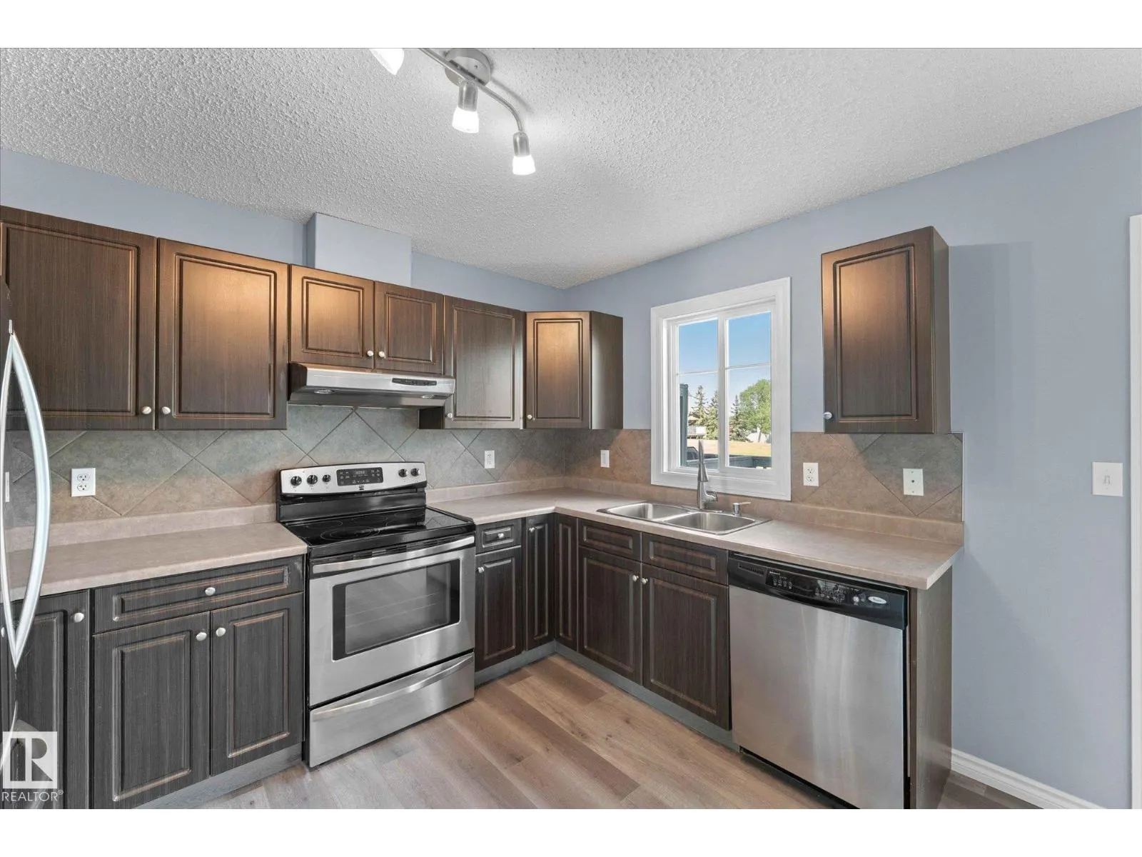 #40 1404 HERMITAGE RD NW