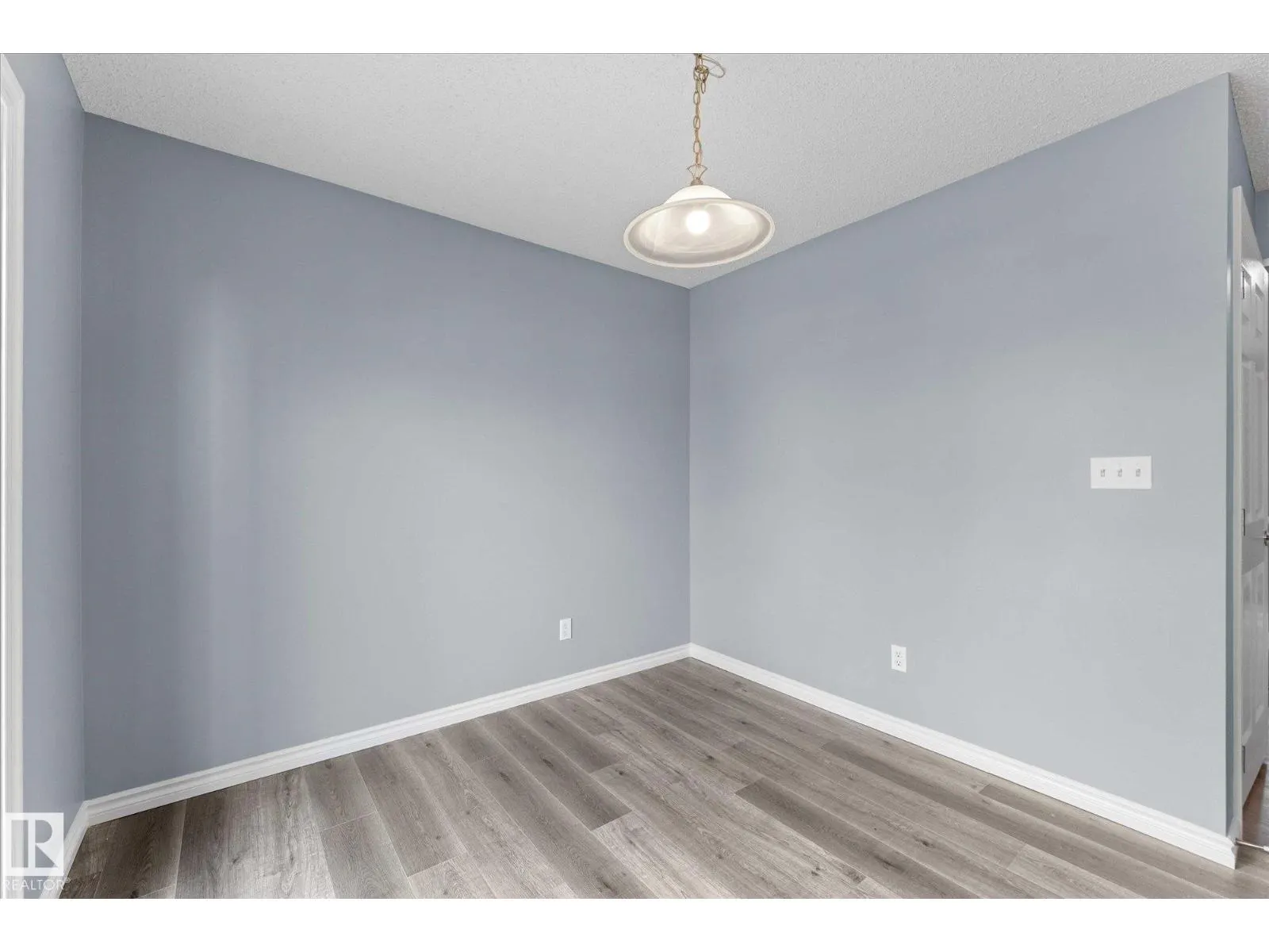 #40 1404 HERMITAGE RD NW
