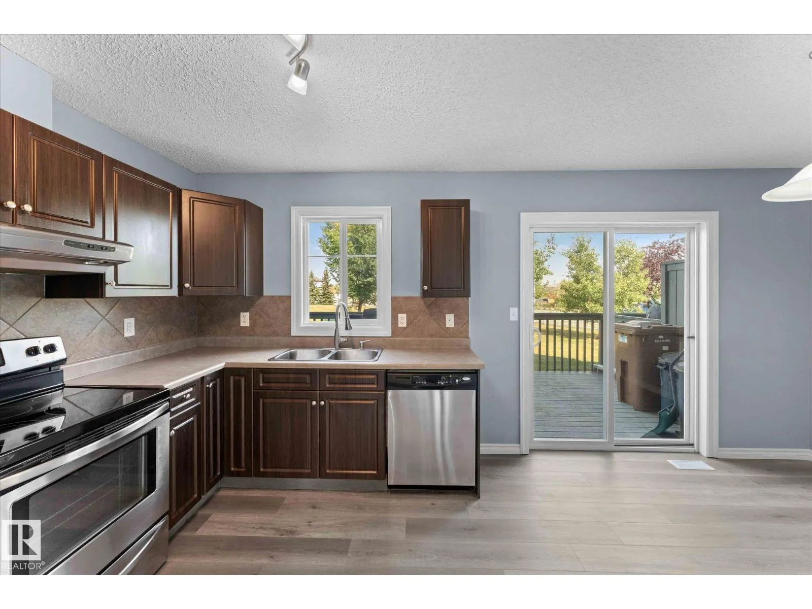 #40 1404 HERMITAGE RD NW