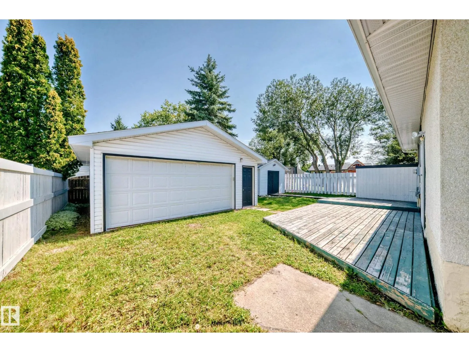 3605 41 ST