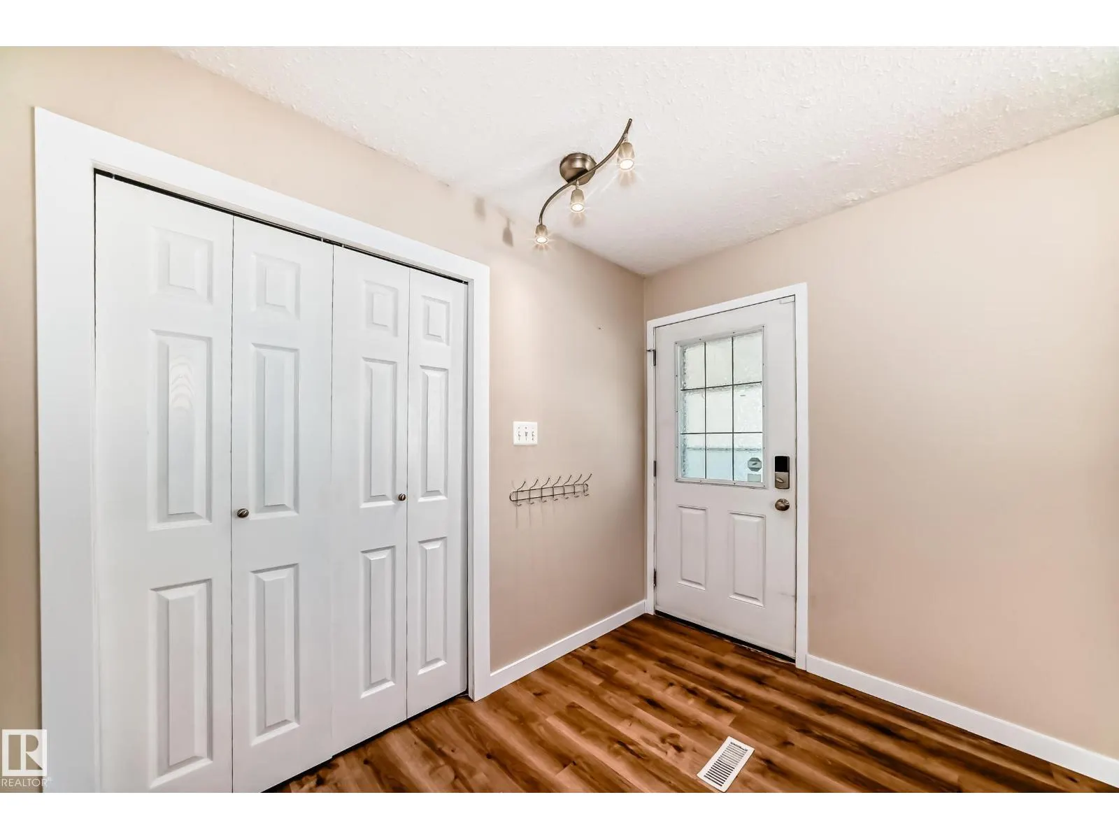 3605 41 ST