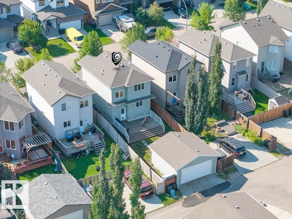 56 VIVIAN WY