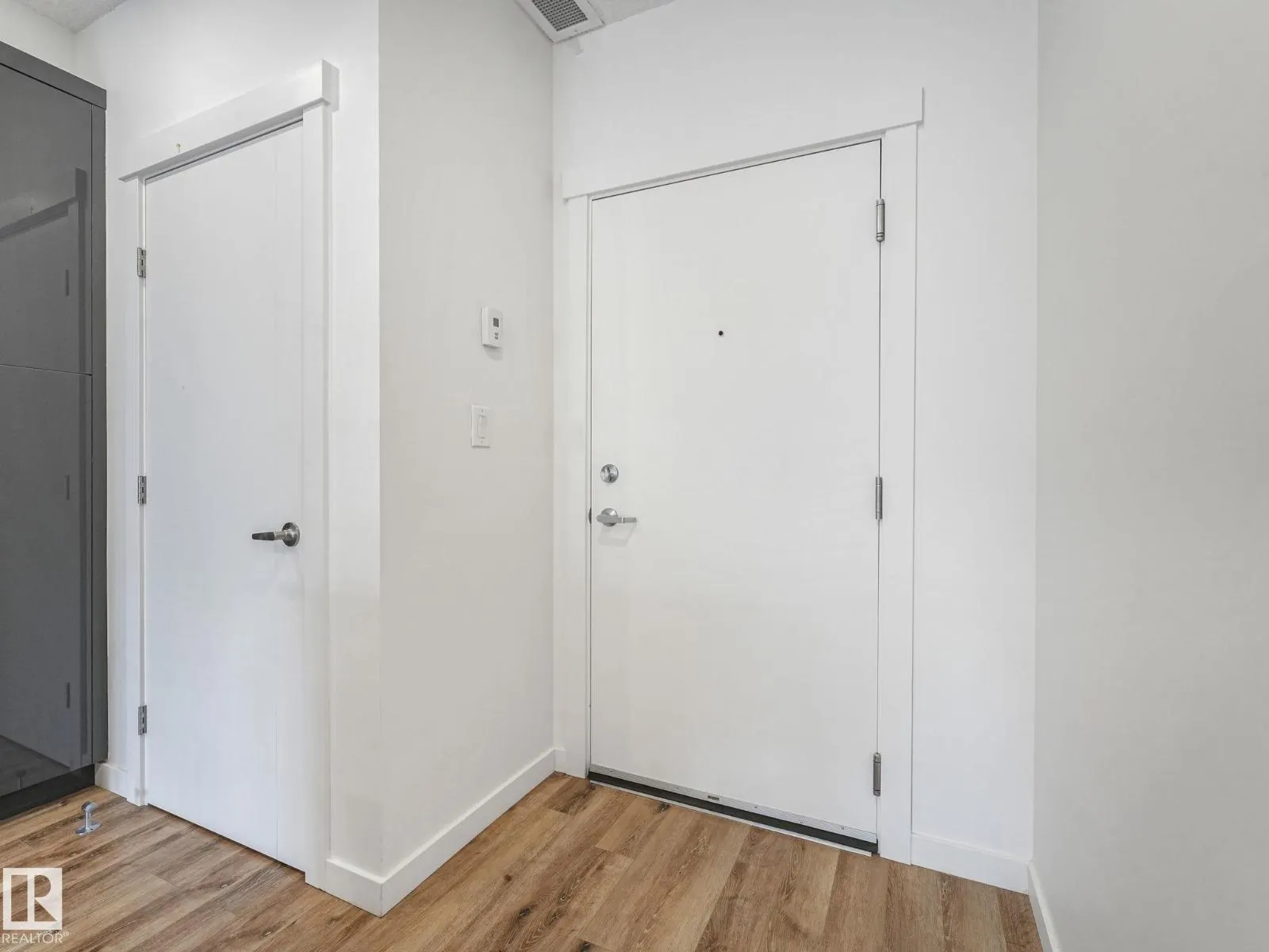 #214 11503 76 AV NW