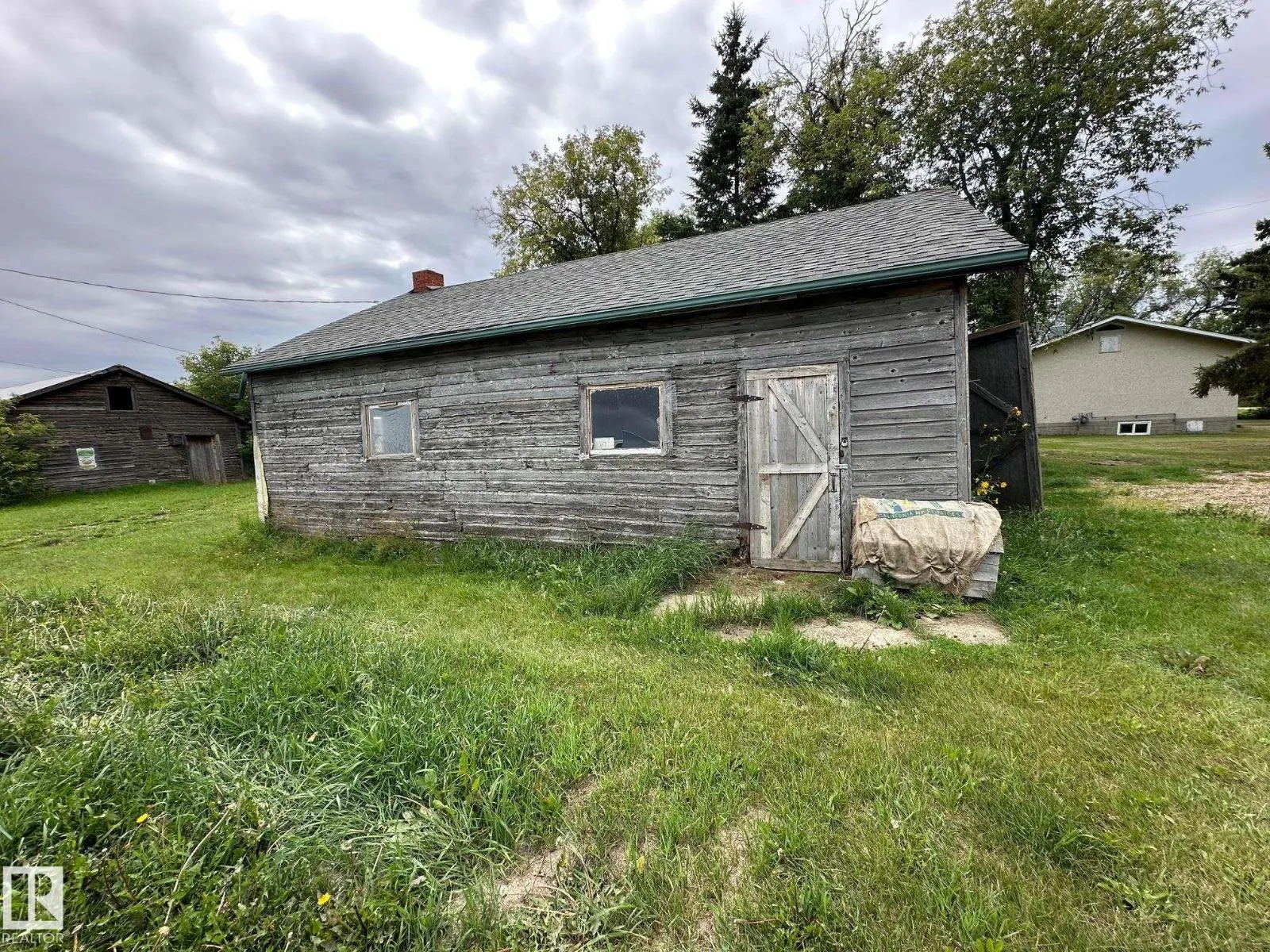 60111 Range Road 183