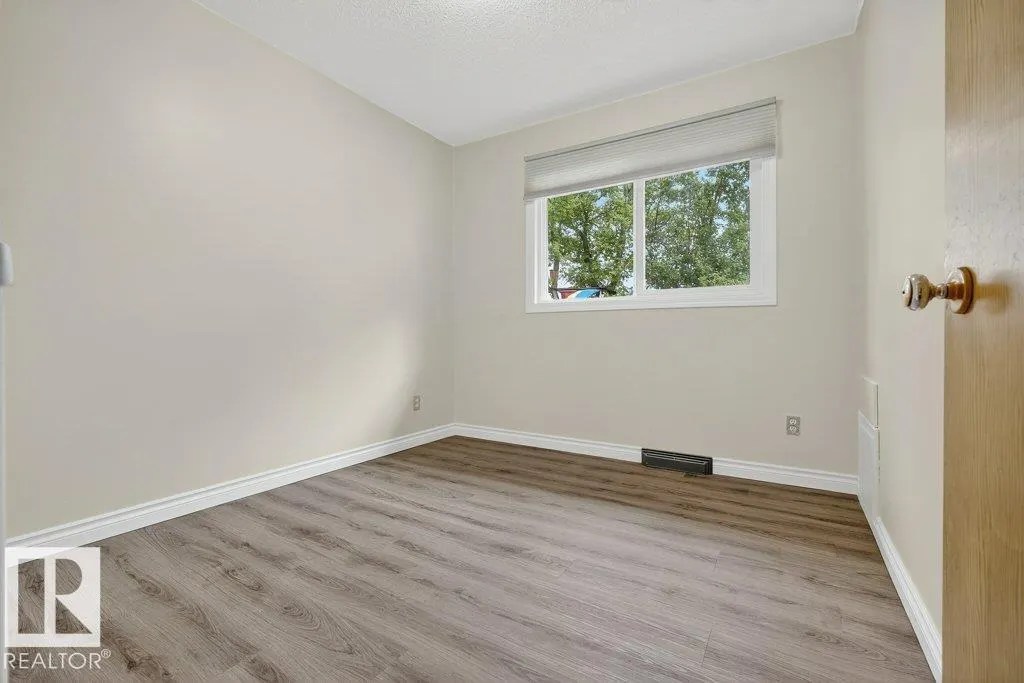 60111 Range Road 183
