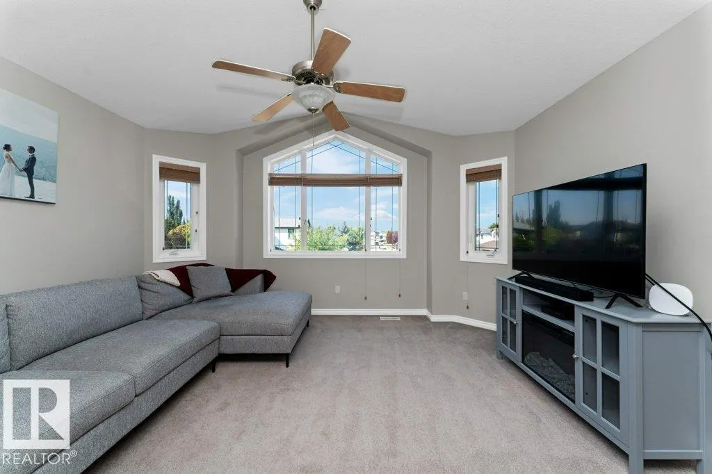 21 SUNFLOWER CR