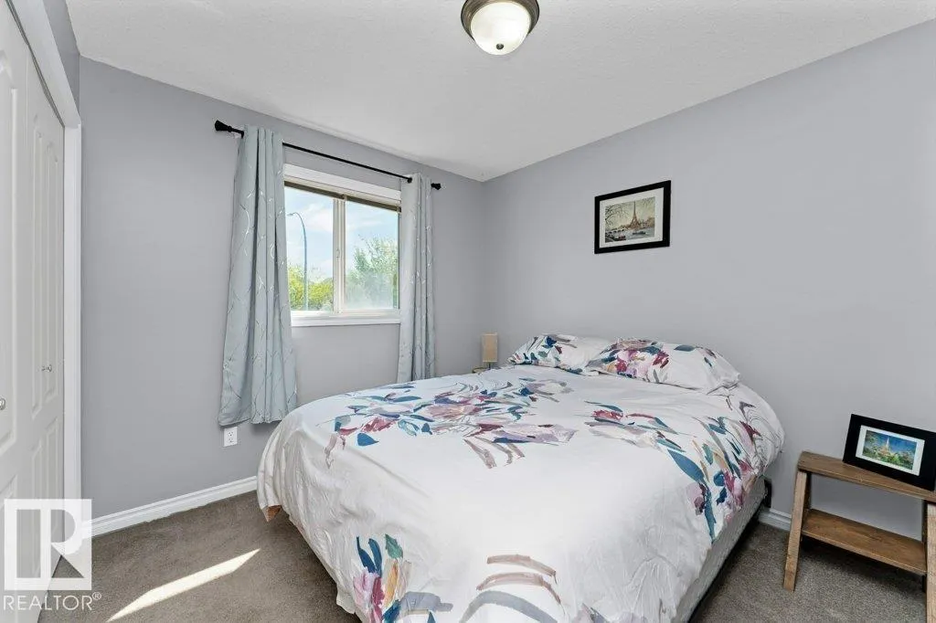 21 SUNFLOWER CR