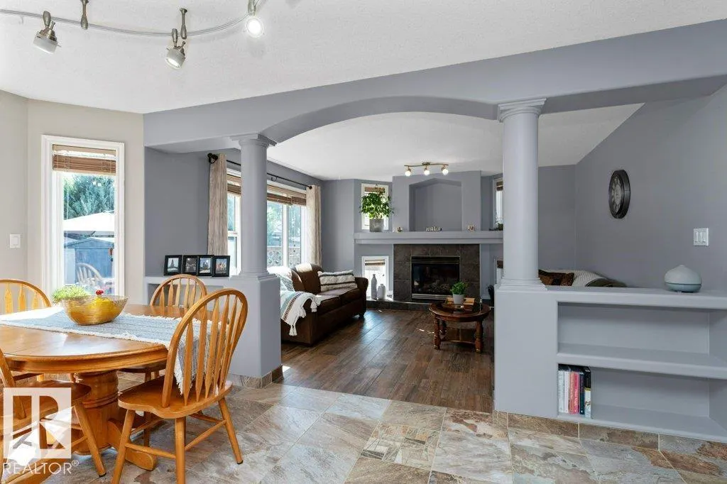 21 SUNFLOWER CR