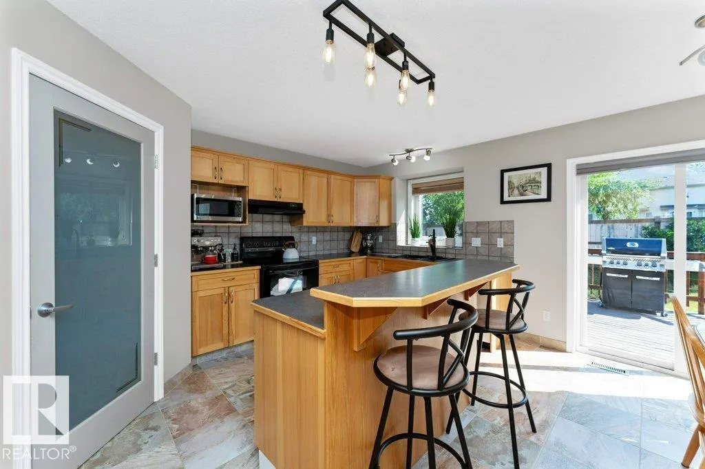21 SUNFLOWER CR