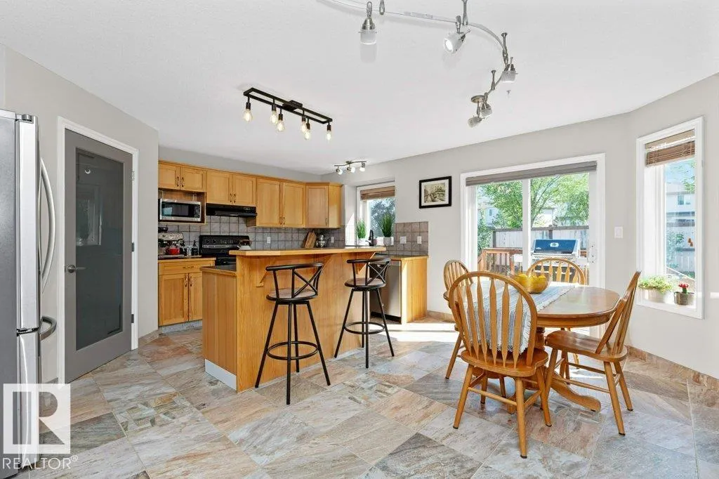 21 SUNFLOWER CR