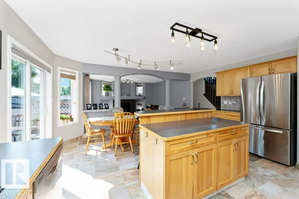 21 SUNFLOWER CR