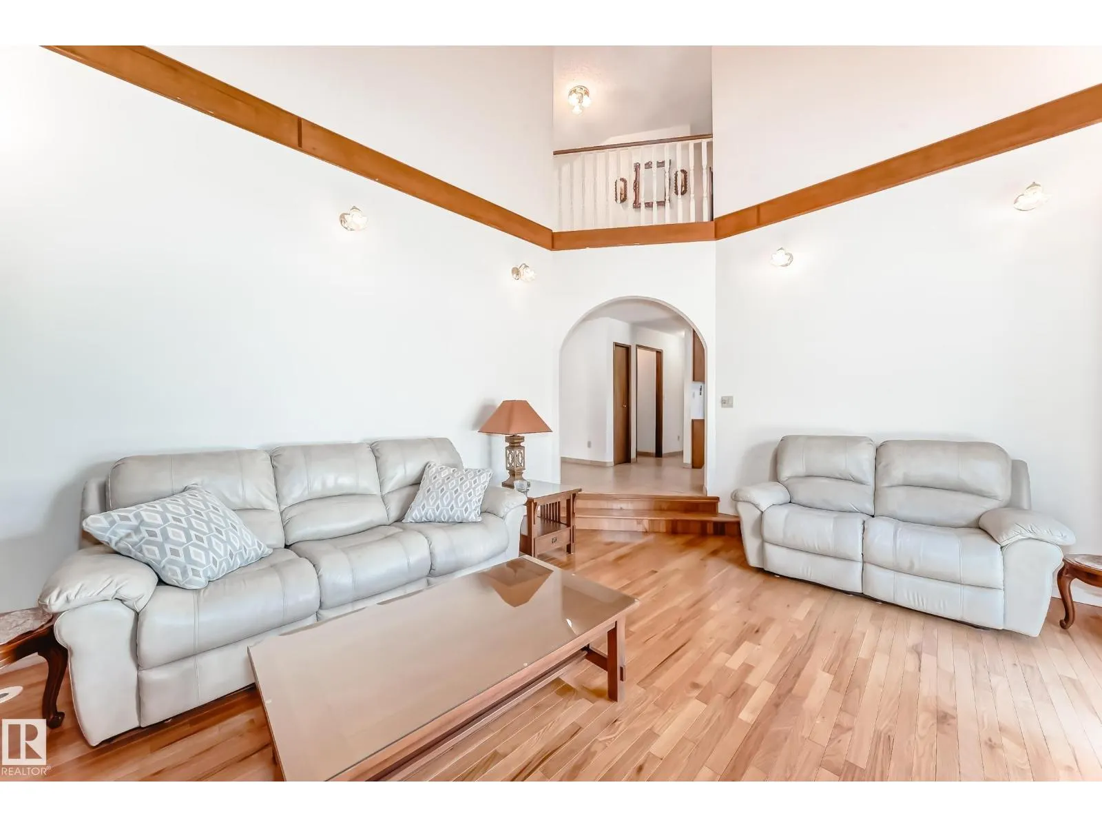 8714 152B AV NW