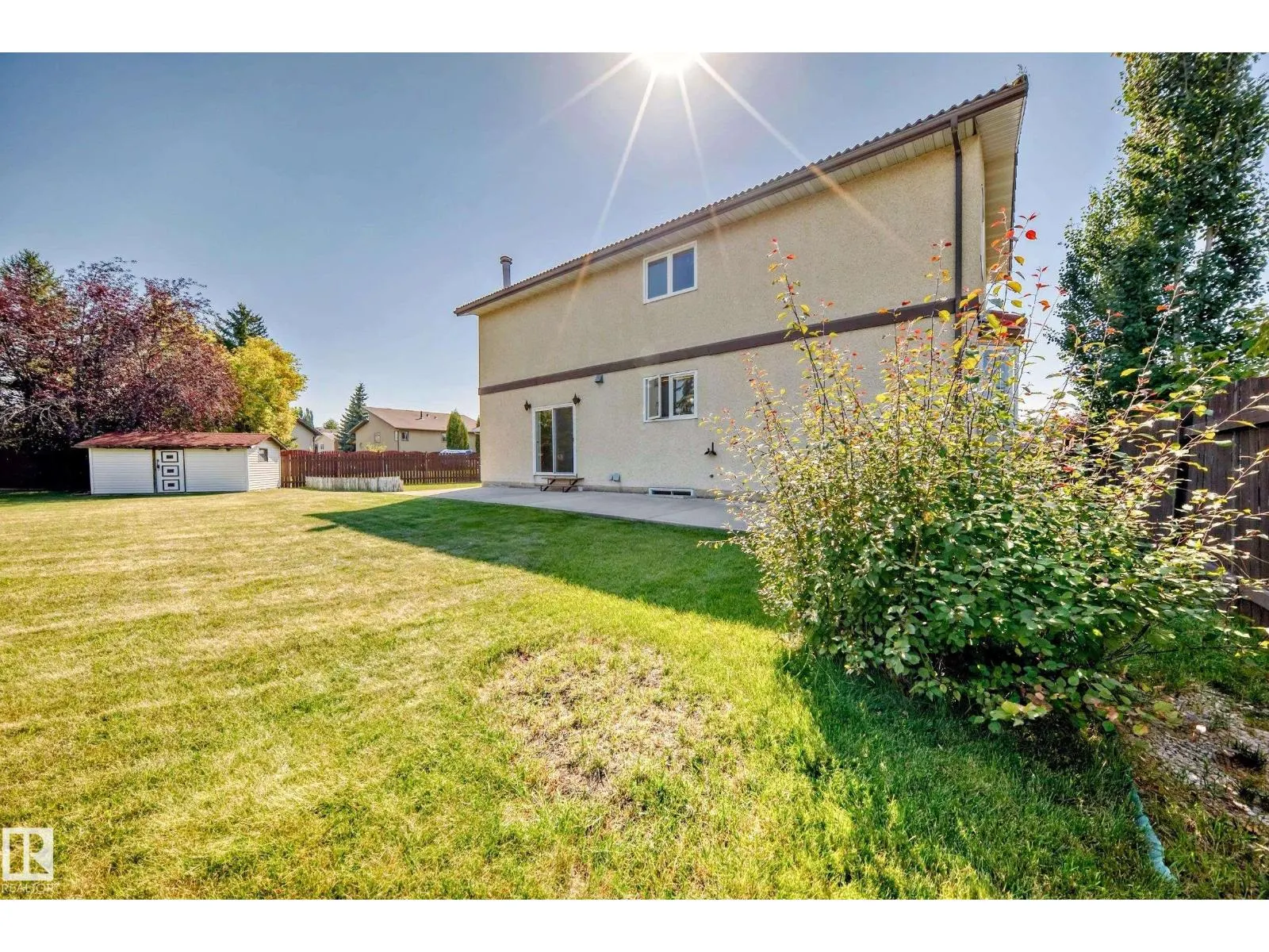8714 152B AV NW