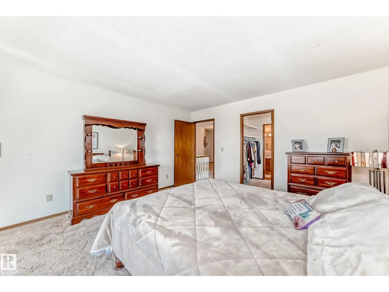 8714 152B AV NW