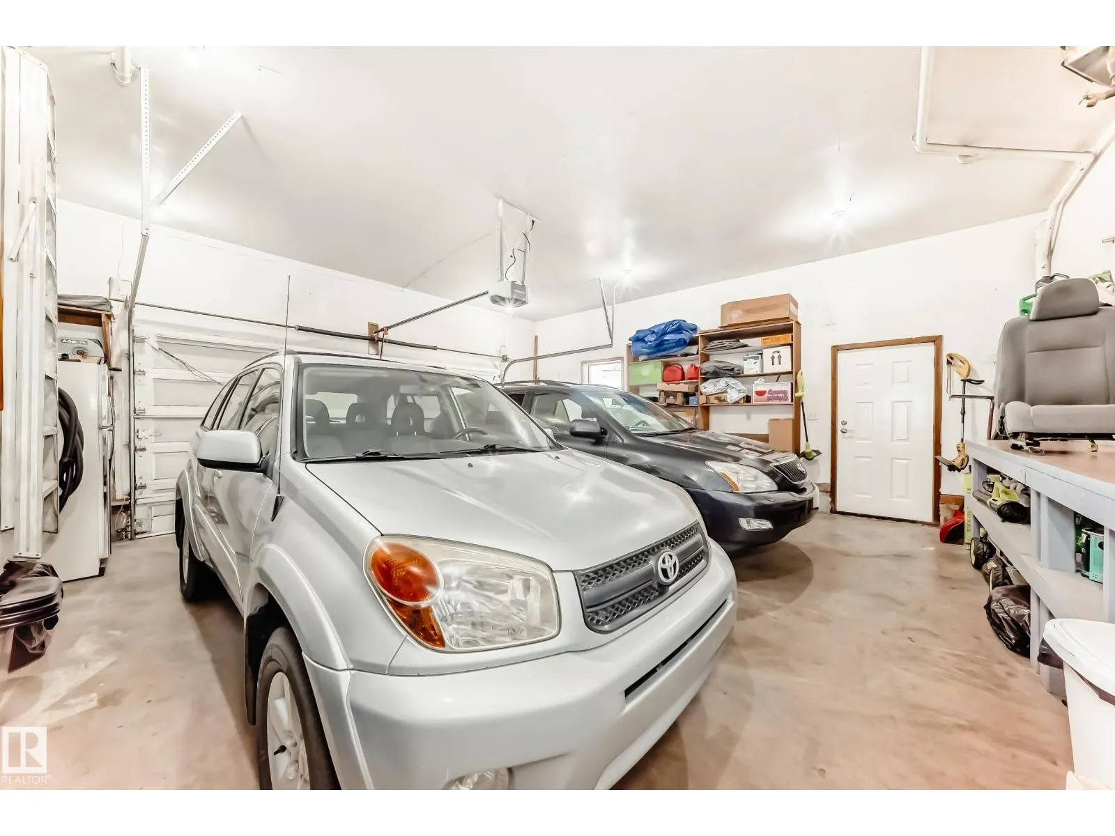 8714 152B AV NW