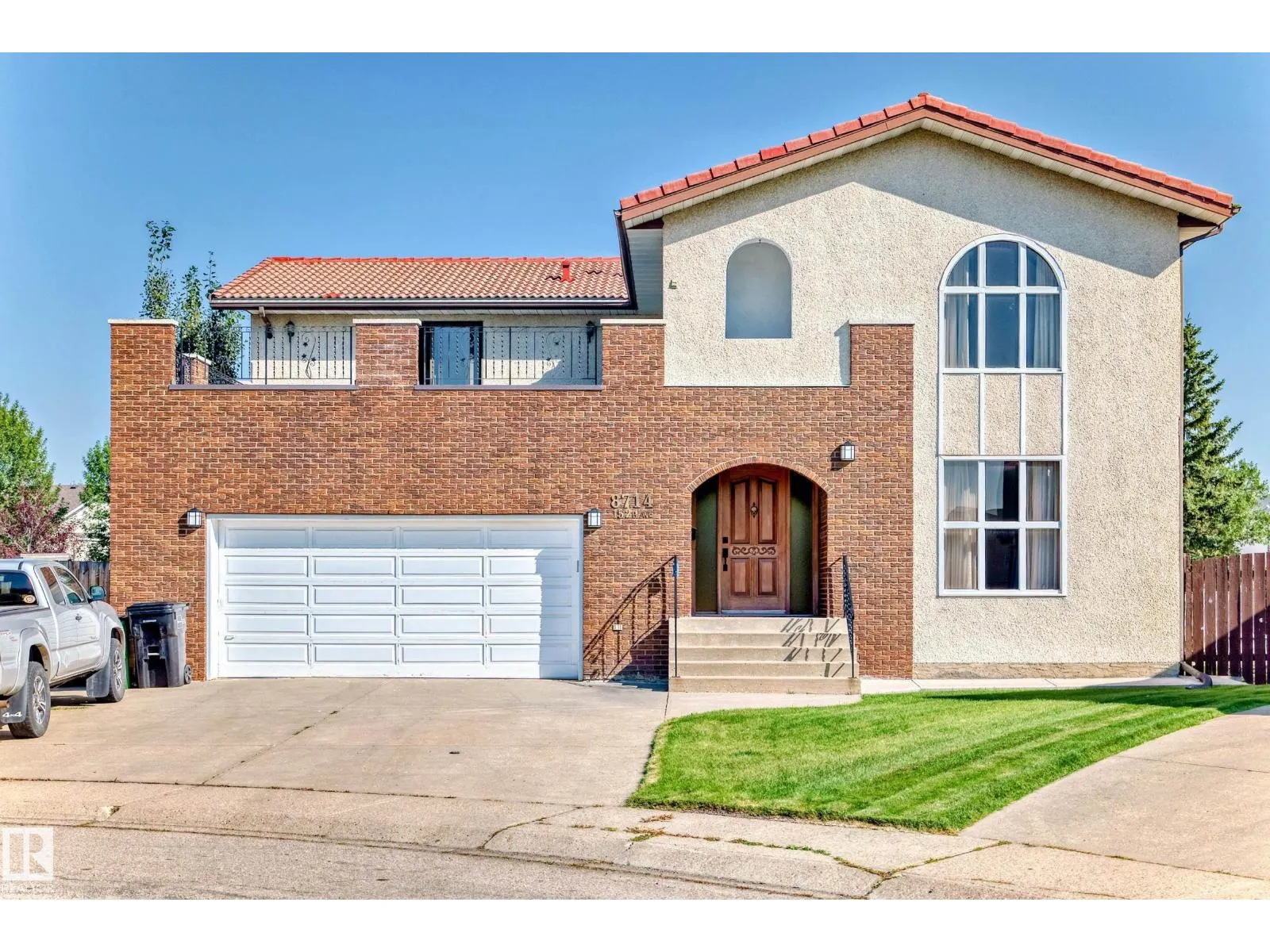 8714 152B AV NW