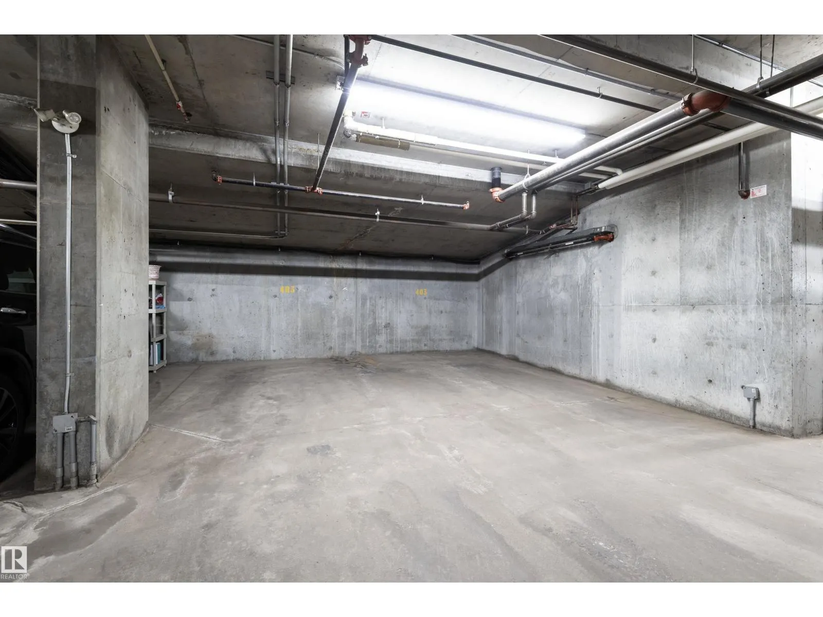 #403 8223 99 ST NW