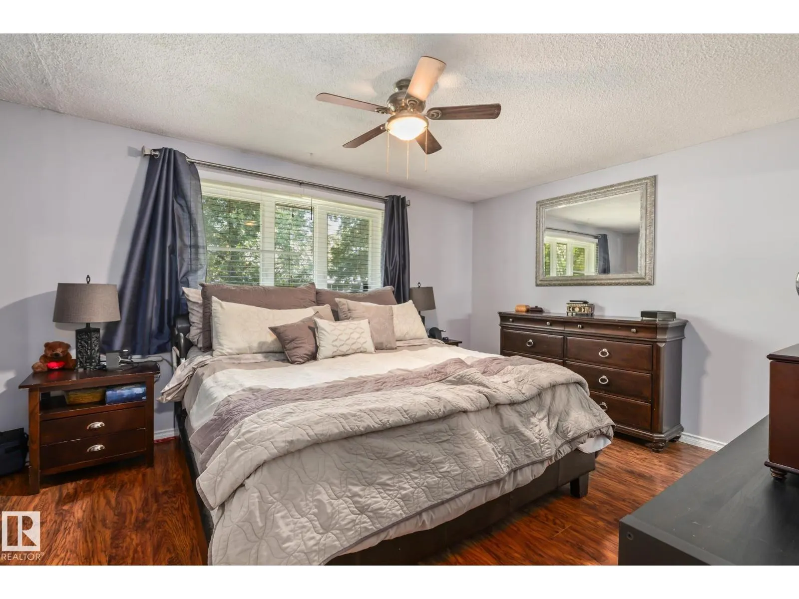 3 FALSTAFF AV