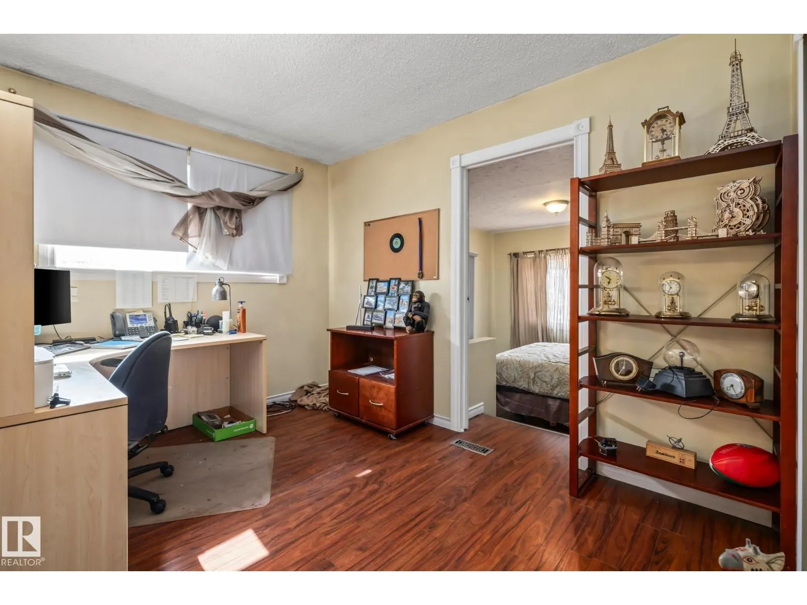 3 FALSTAFF AV