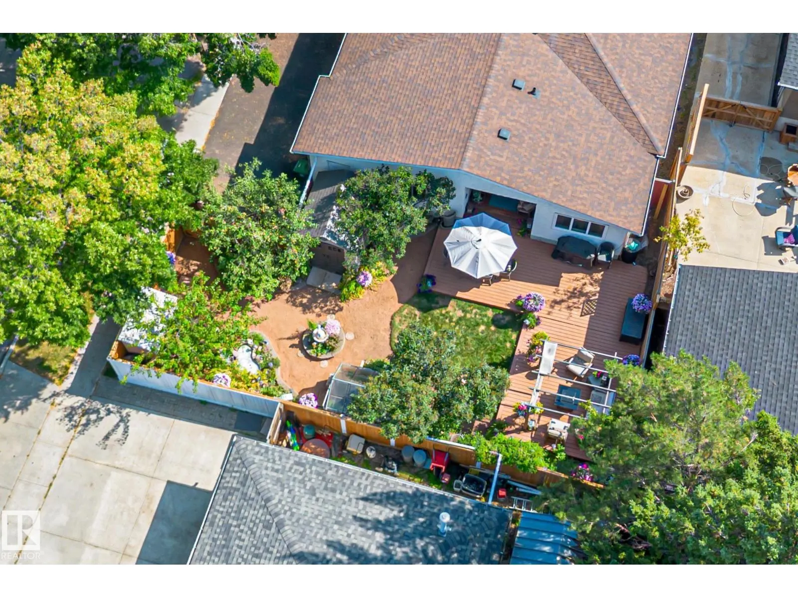 3 FALSTAFF AV