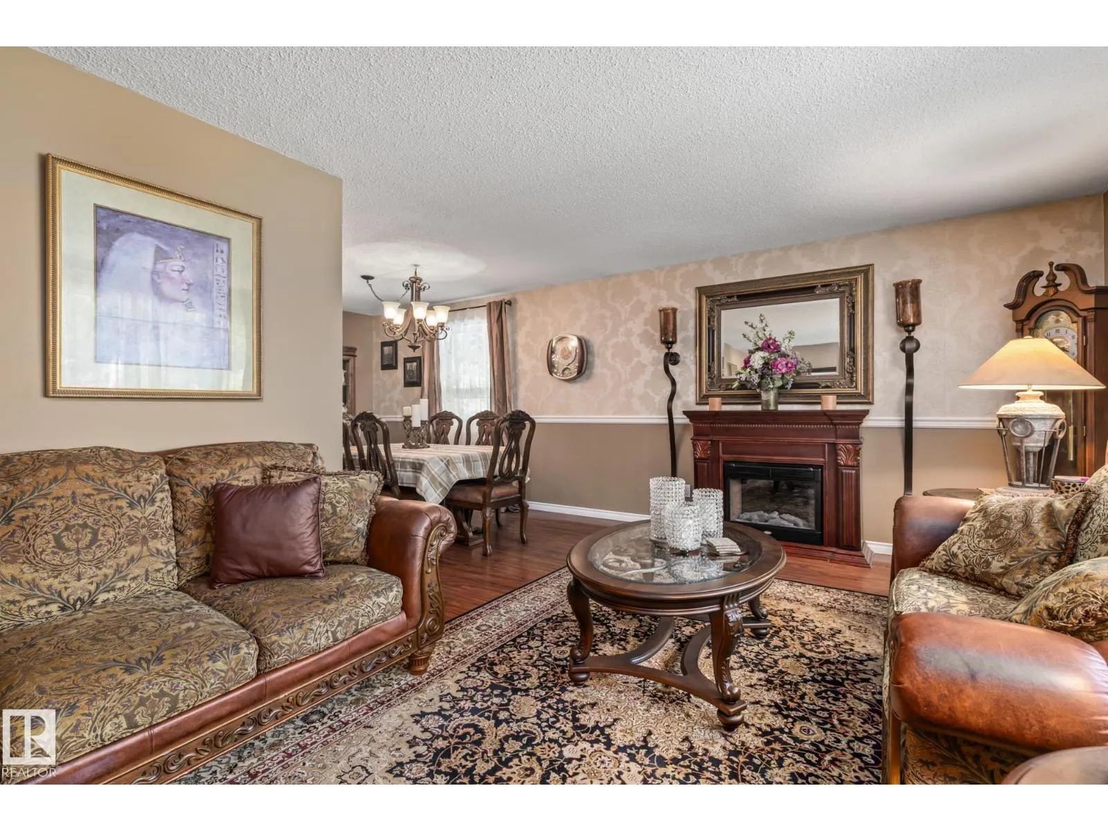 3 FALSTAFF AV