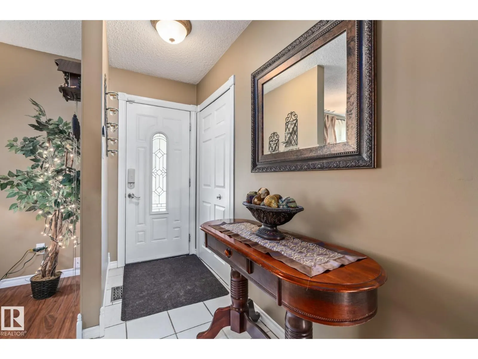3 FALSTAFF AV