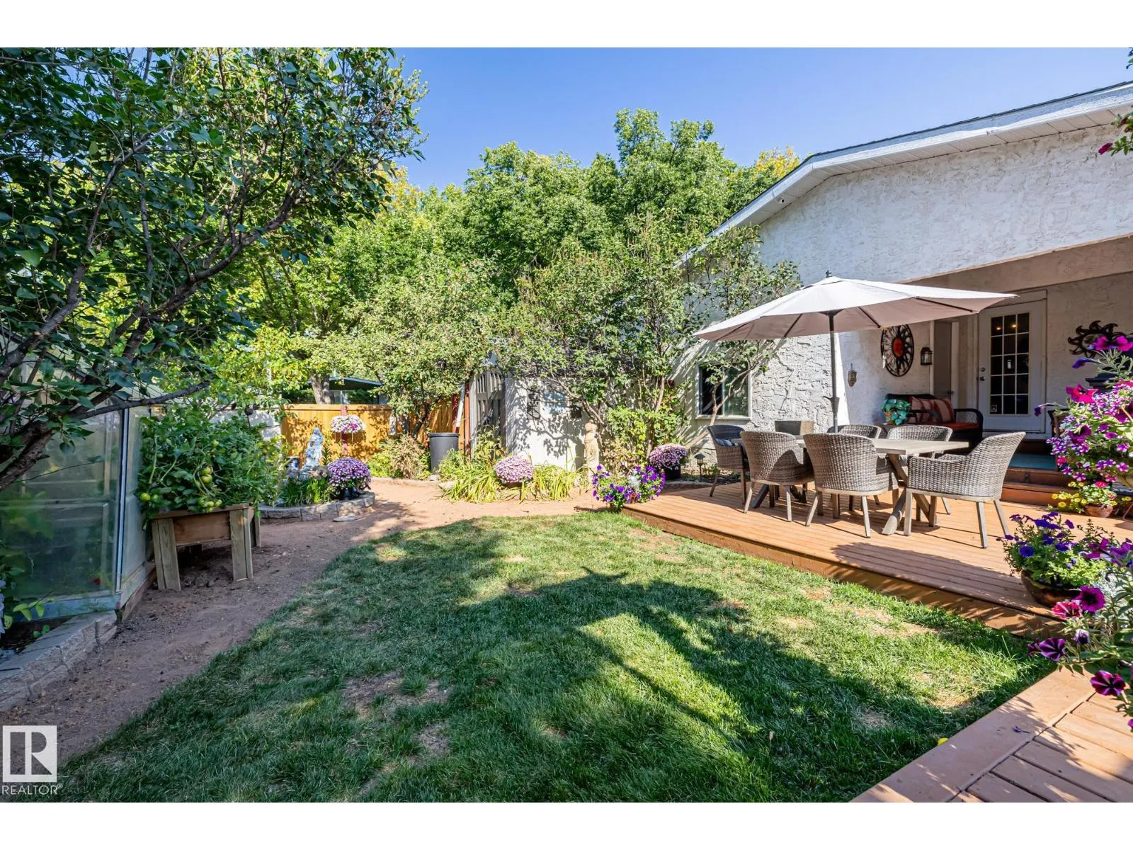 3 FALSTAFF AV
