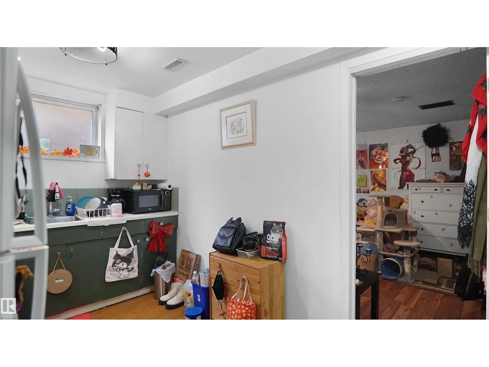 11943 104 ST NW