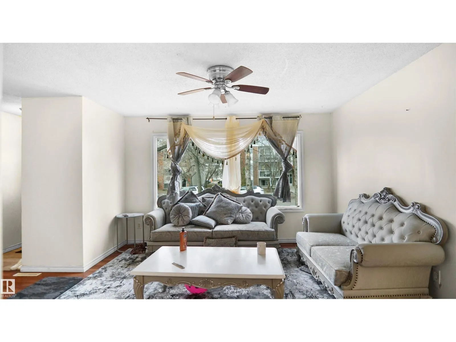11943 104 ST NW