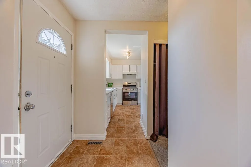 17034 100 ST NW NW