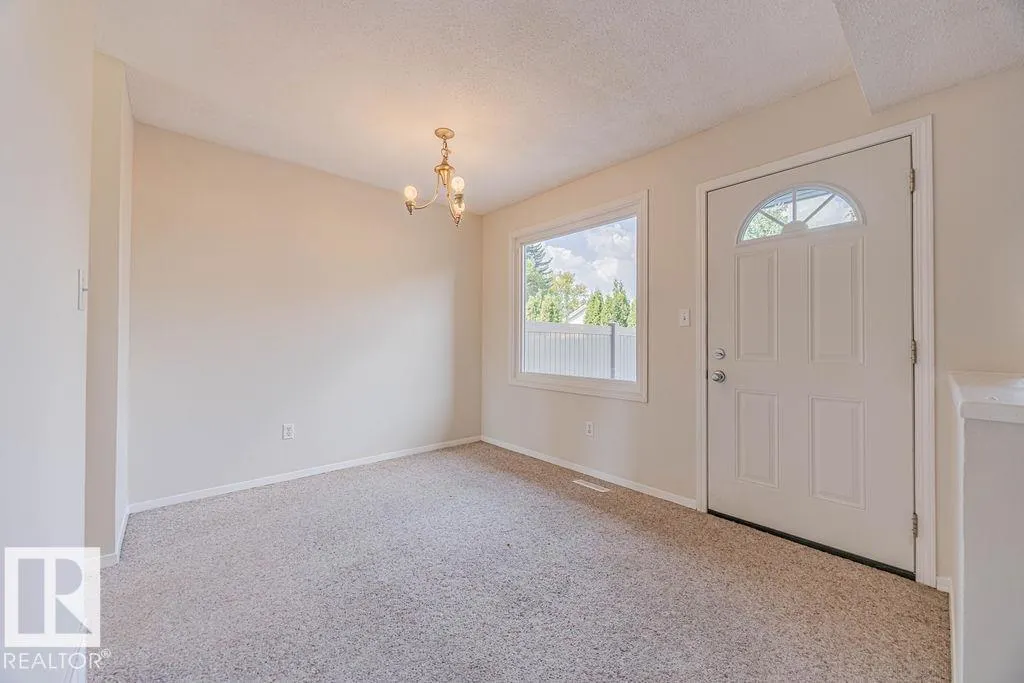 17034 100 ST NW NW