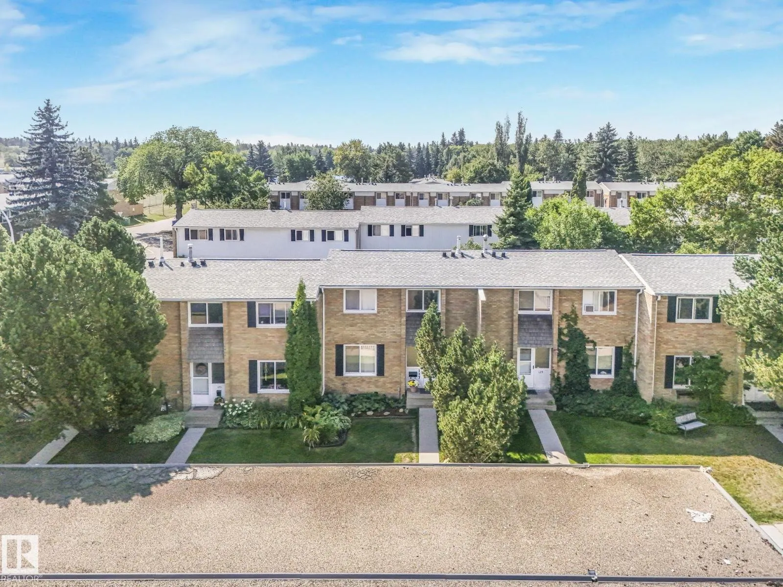 127 Ridgewood TC