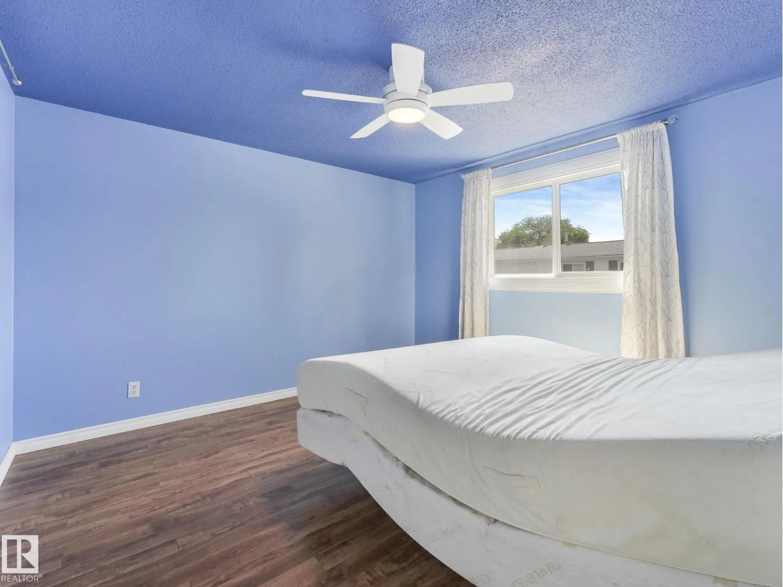 127 Ridgewood TC