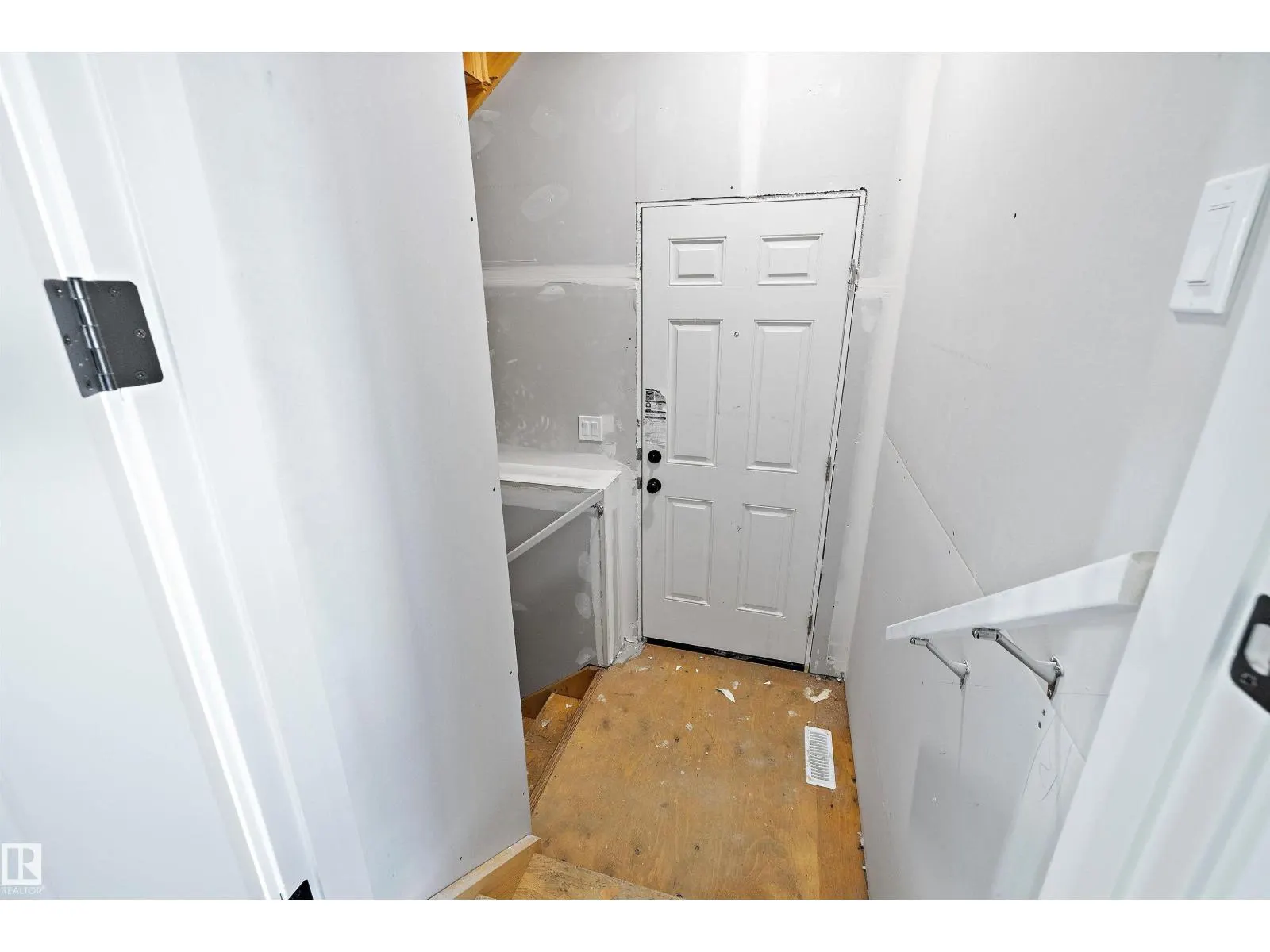 5458 Hawthorn Run SW