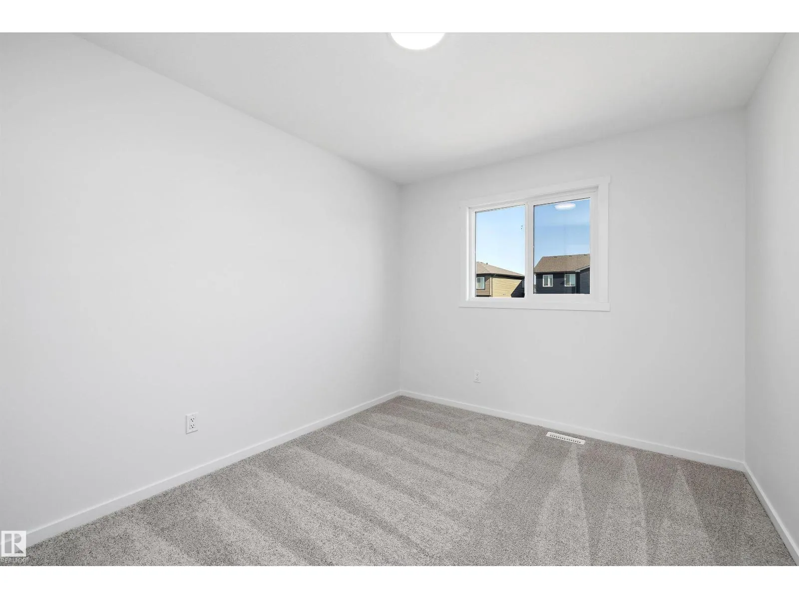 5458 Hawthorn Run SW