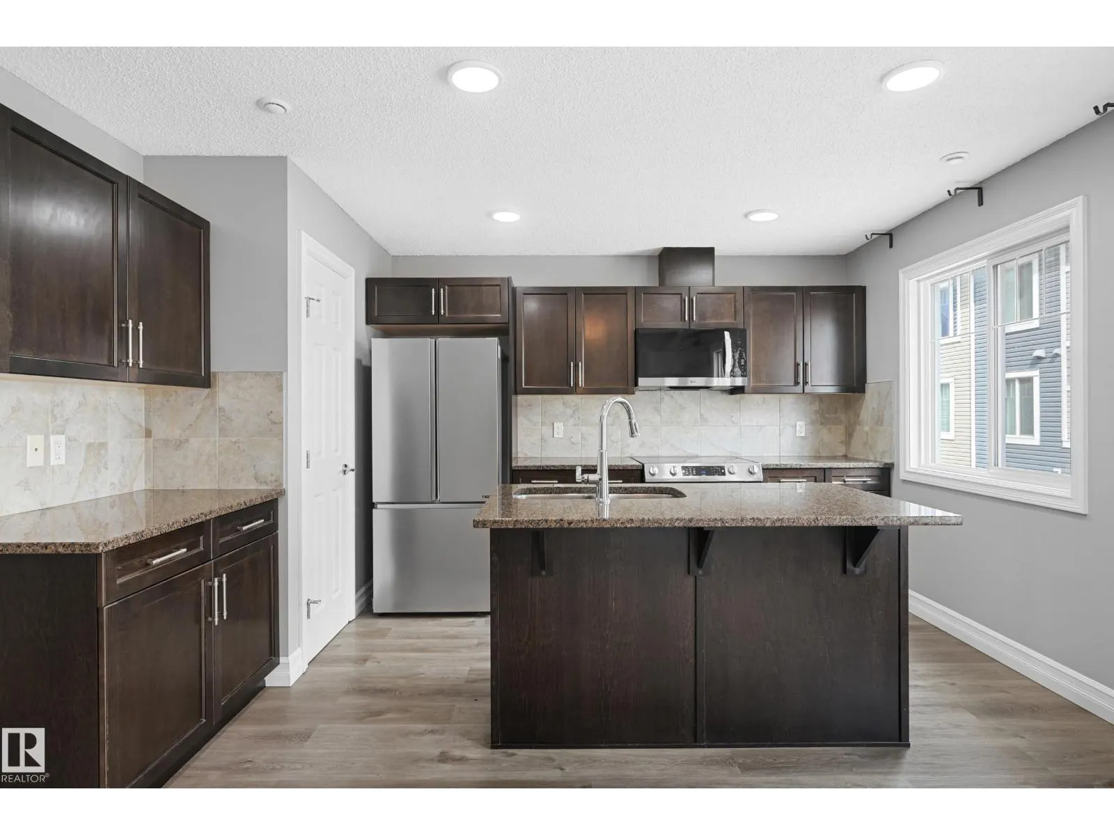 #52 14621 121 ST NW
