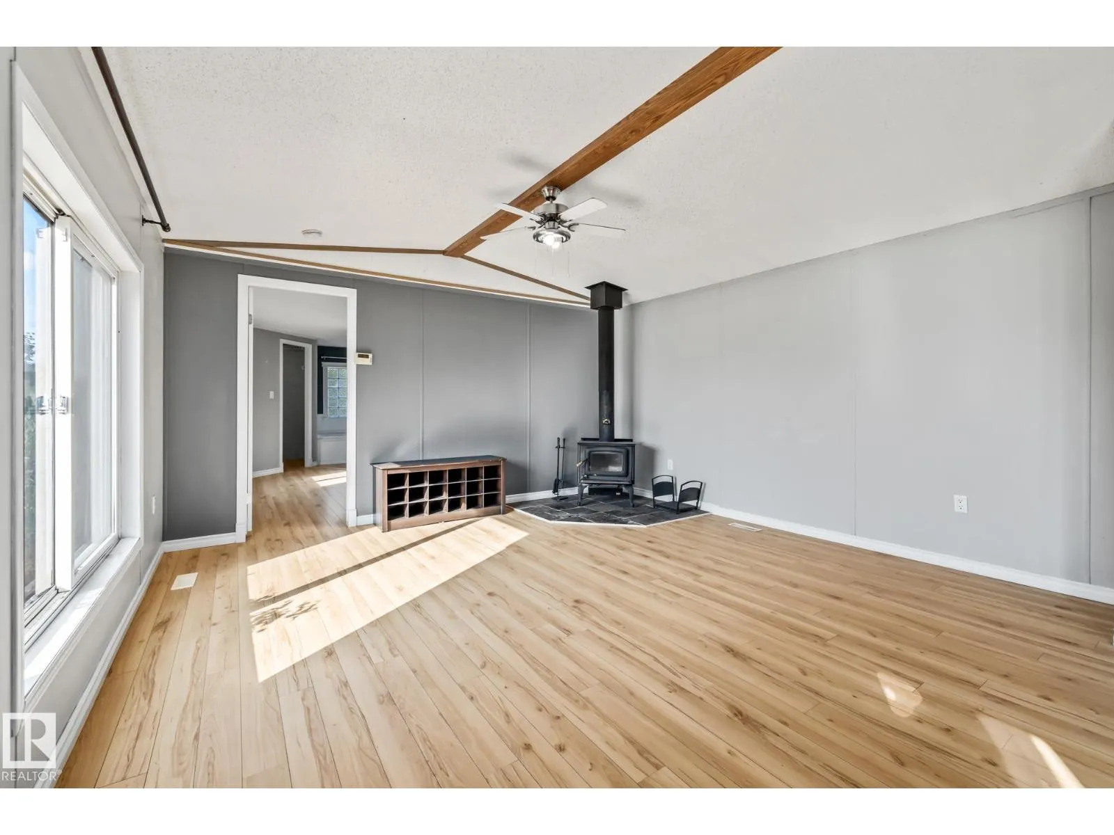 56430 RGE ROAD 263