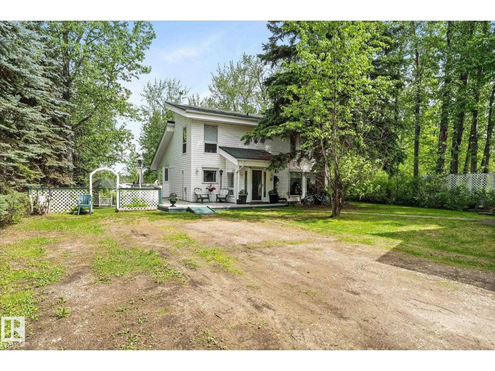 #96 4418 HWY 633