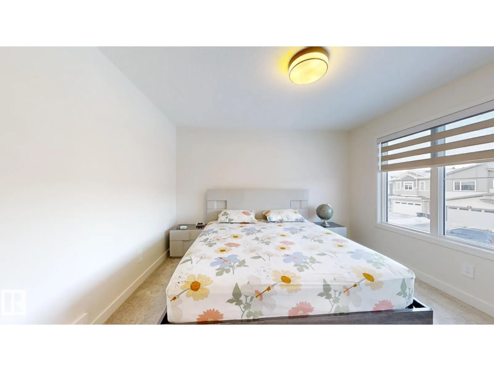 2043 13 AV NW