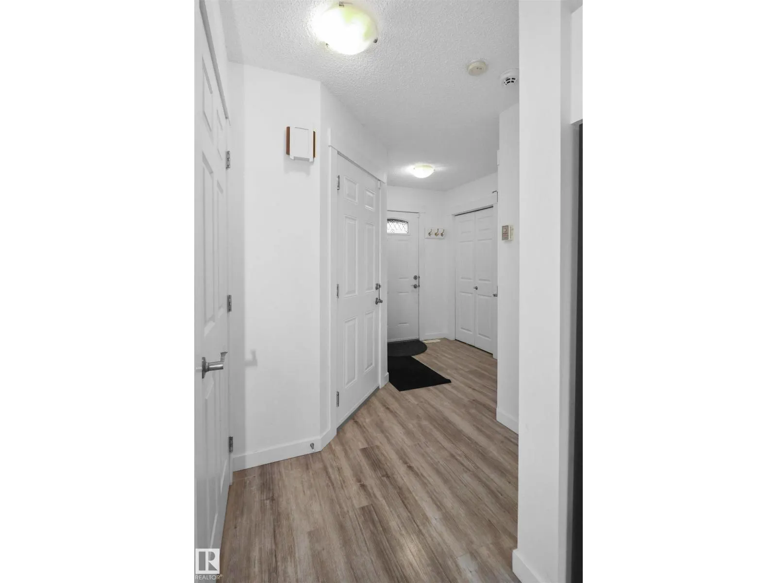 6426 1A AV SW
