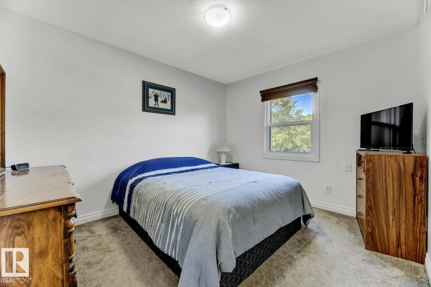 11306 89 ST NW
