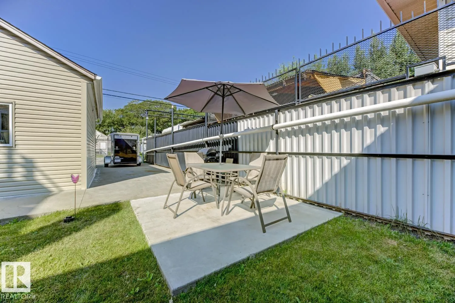11306 89 ST NW