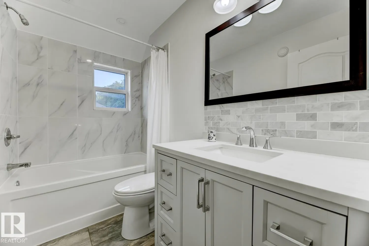 11306 89 ST NW