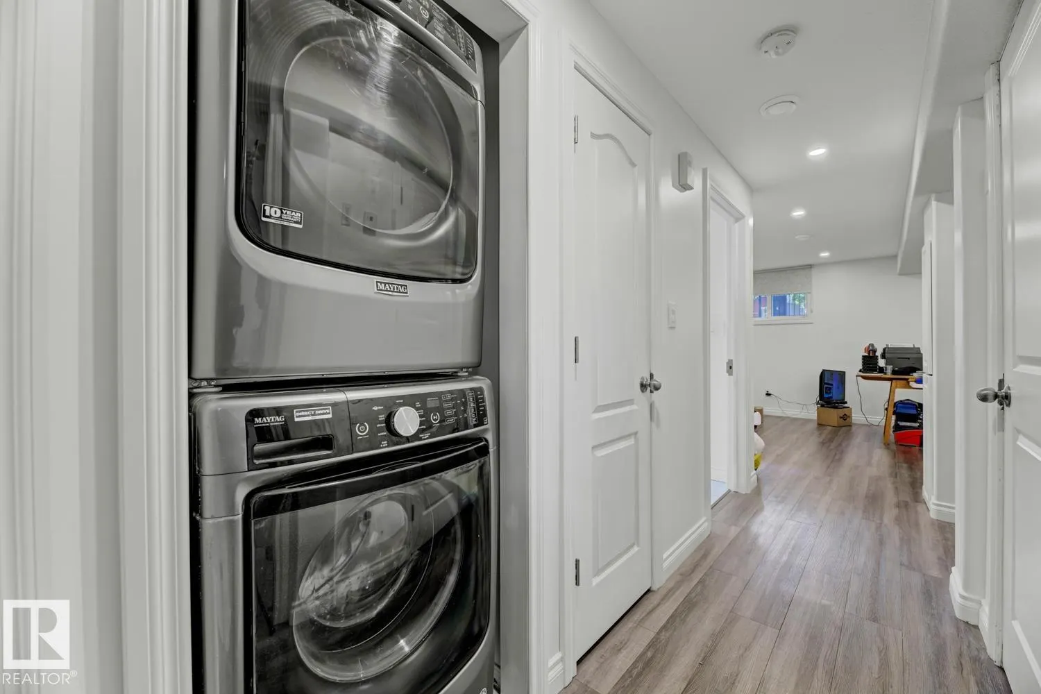 11306 89 ST NW
