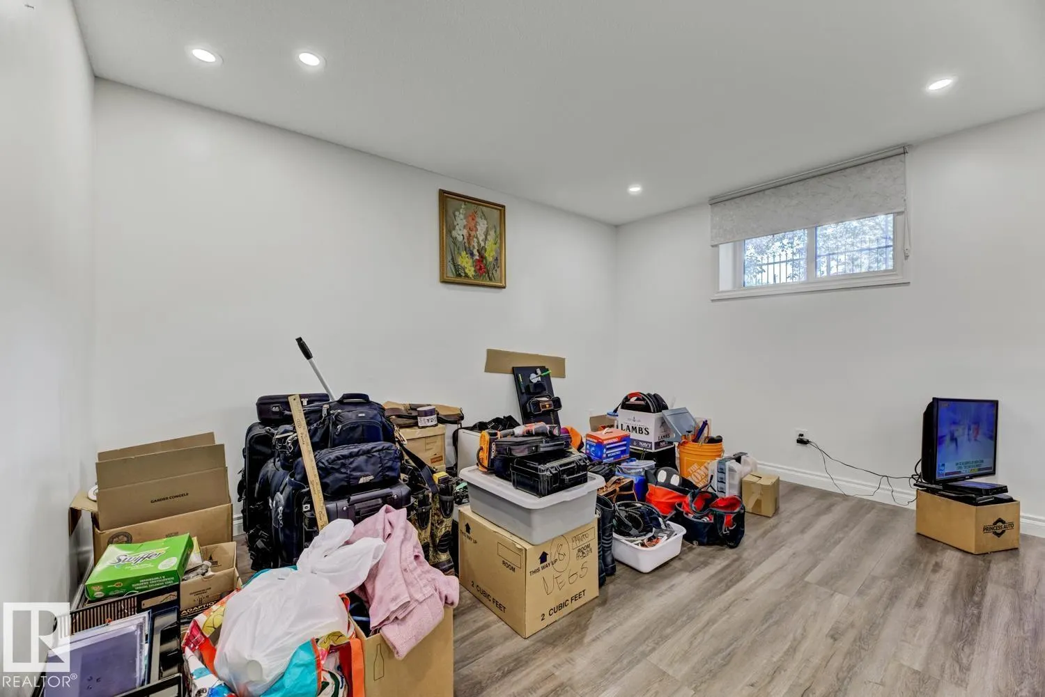 11306 89 ST NW