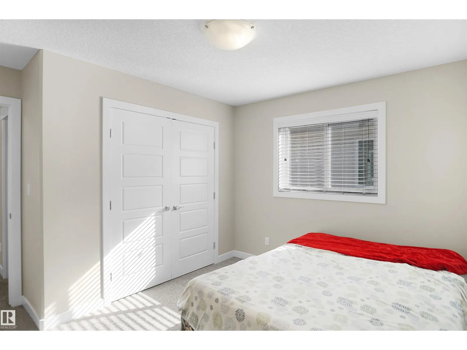 17007 62 ST NW