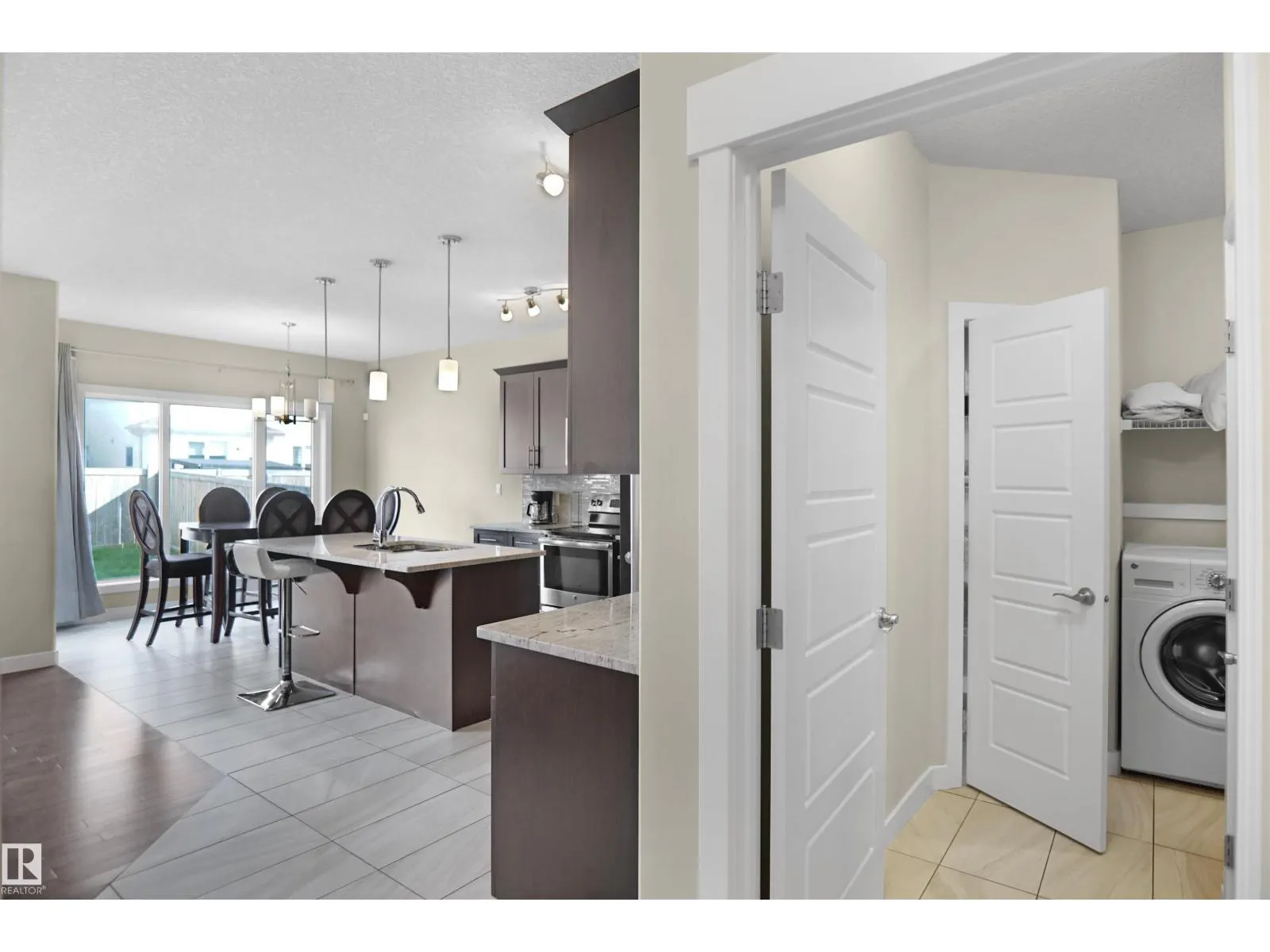 17007 62 ST NW