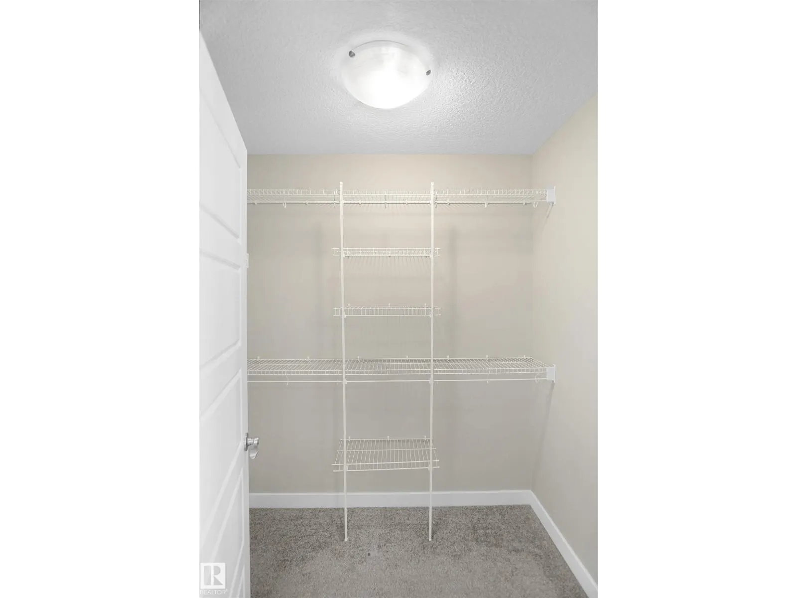 17007 62 ST NW
