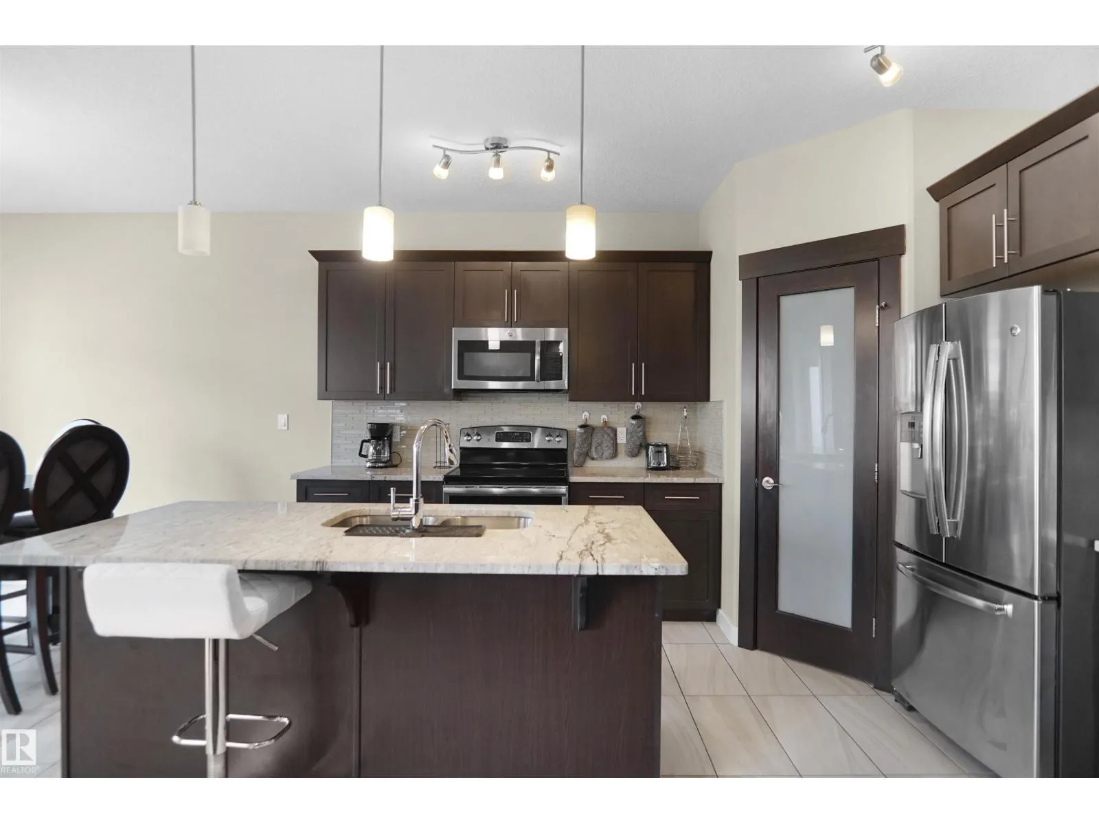 17007 62 ST NW
