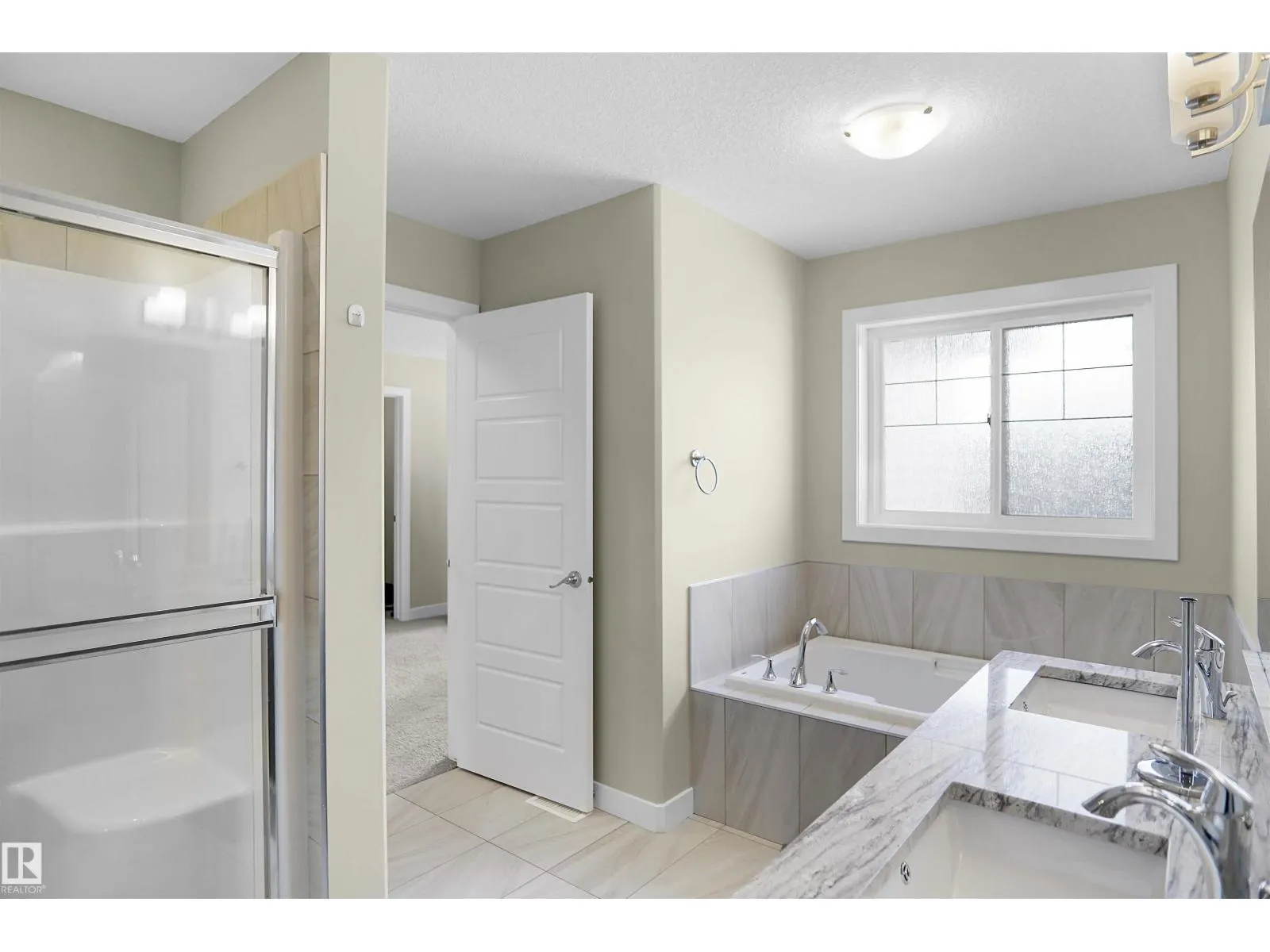 17007 62 ST NW